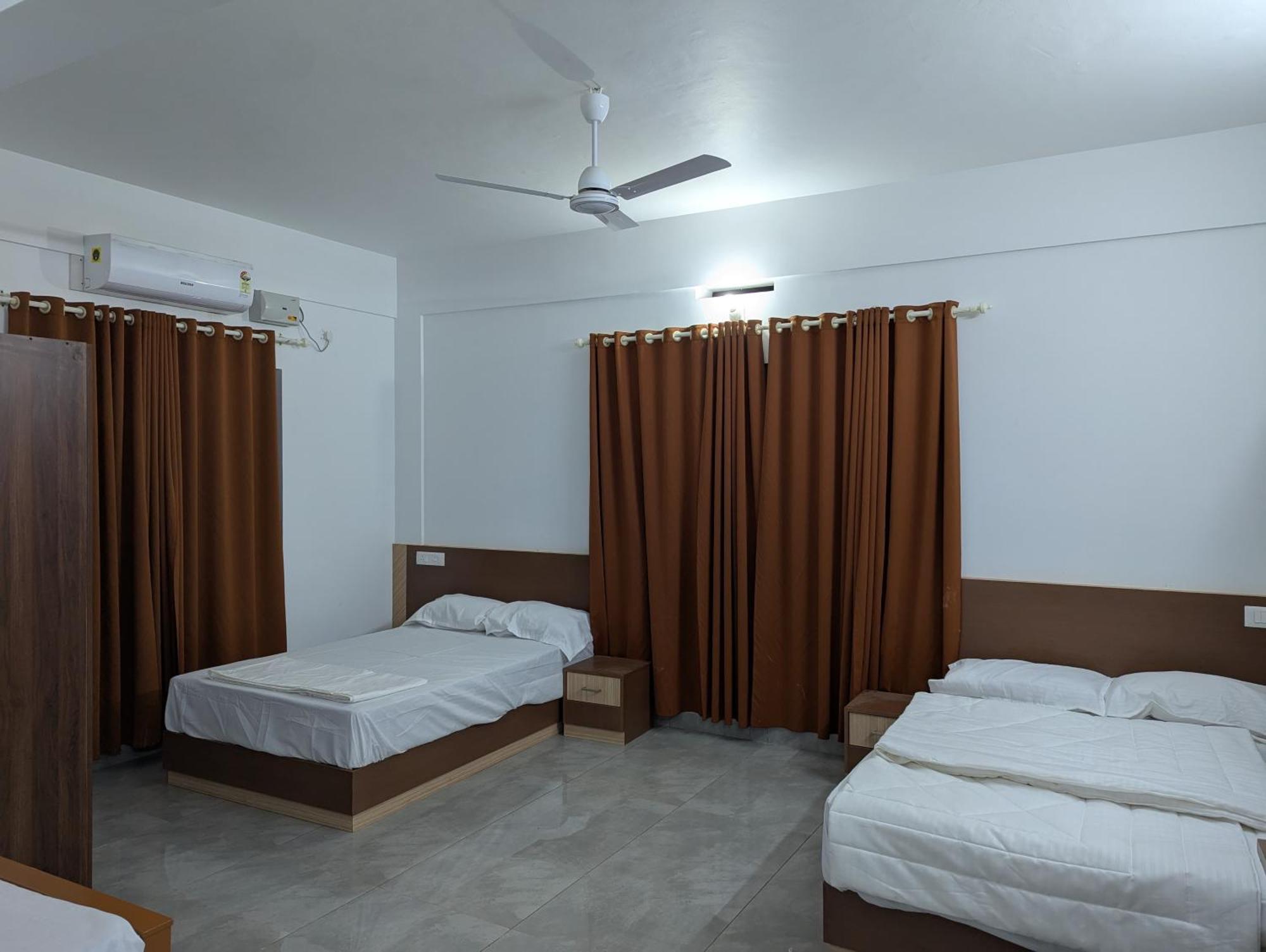 Jayalakshmi Residency Vaduvanchal Exterior foto