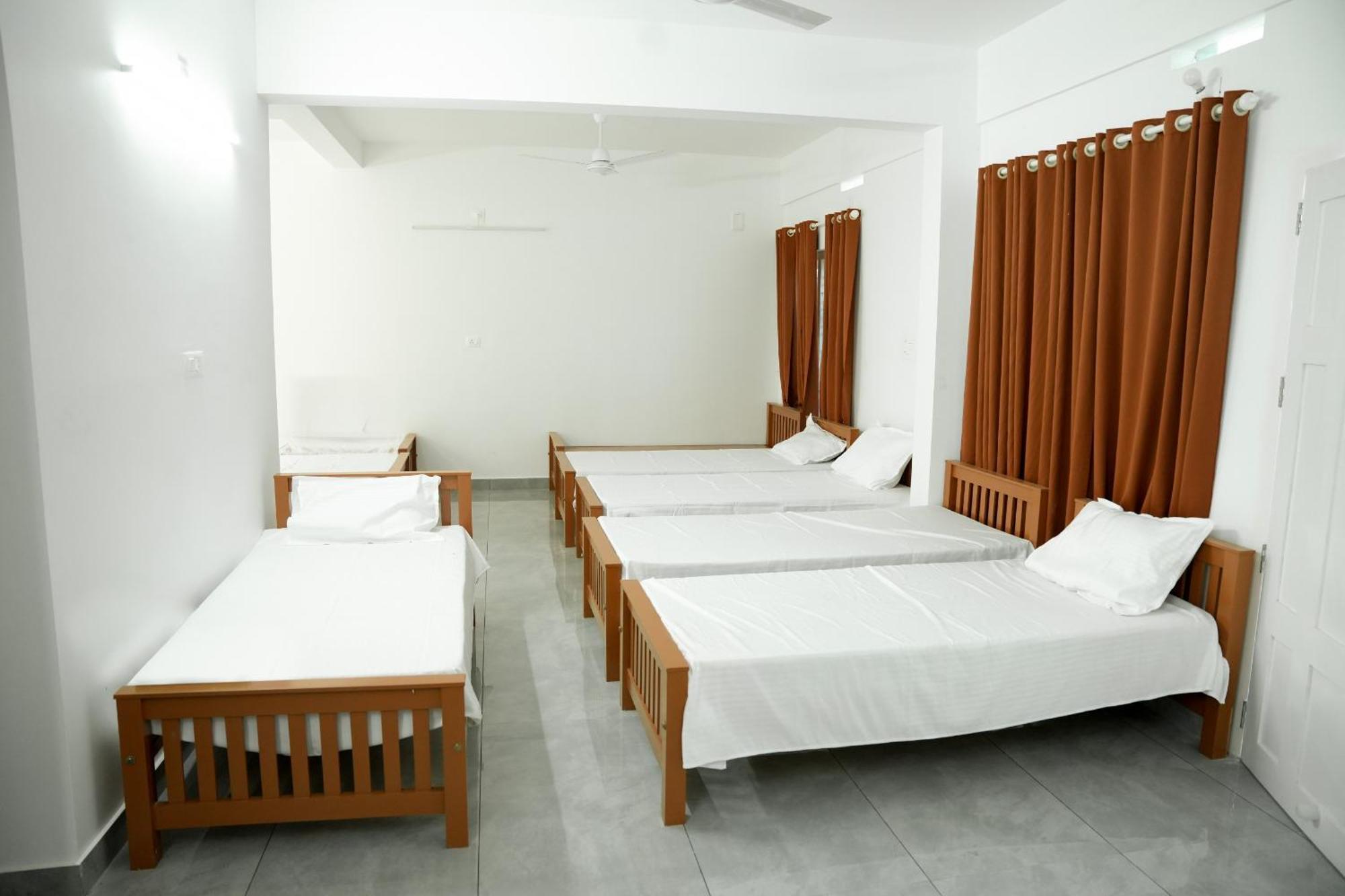 Jayalakshmi Residency Vaduvanchal Exterior foto